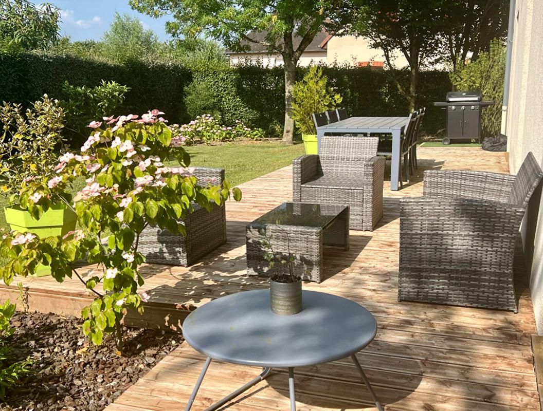 VENDOME VILLA 200 m2 A VENDOME SANS TRAVAUX QUARTIER RECHERCHE 3