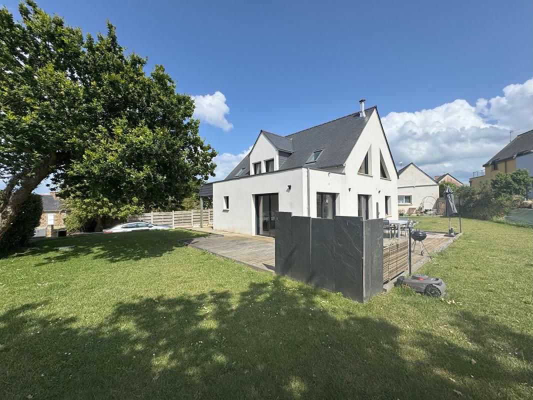 200 M de la plage Maison Pleubian 6 pièce(s) 152.41 m2