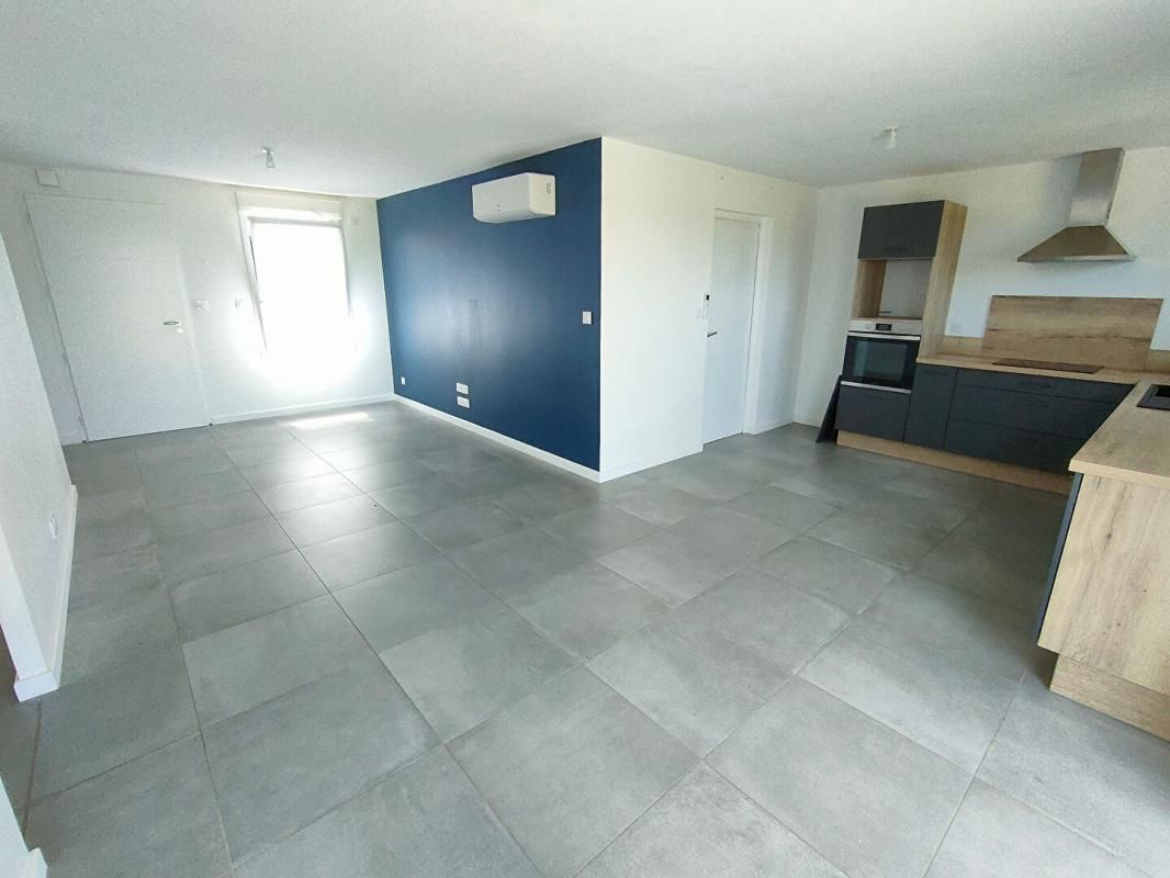 LA VERRIE Maison La Verrie 4 pièces 65 m2 2