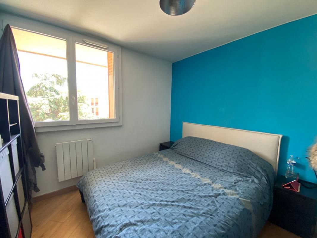 ISTRES Appartement de type 3 avec cave privée 3