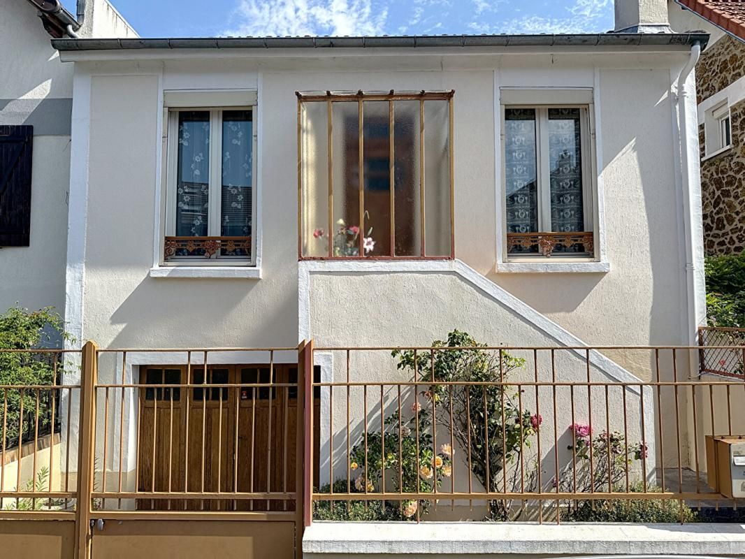 L'HAY-LES-ROSES Maison L Hay Les Roses 4 pièce(s)  80 m2 1