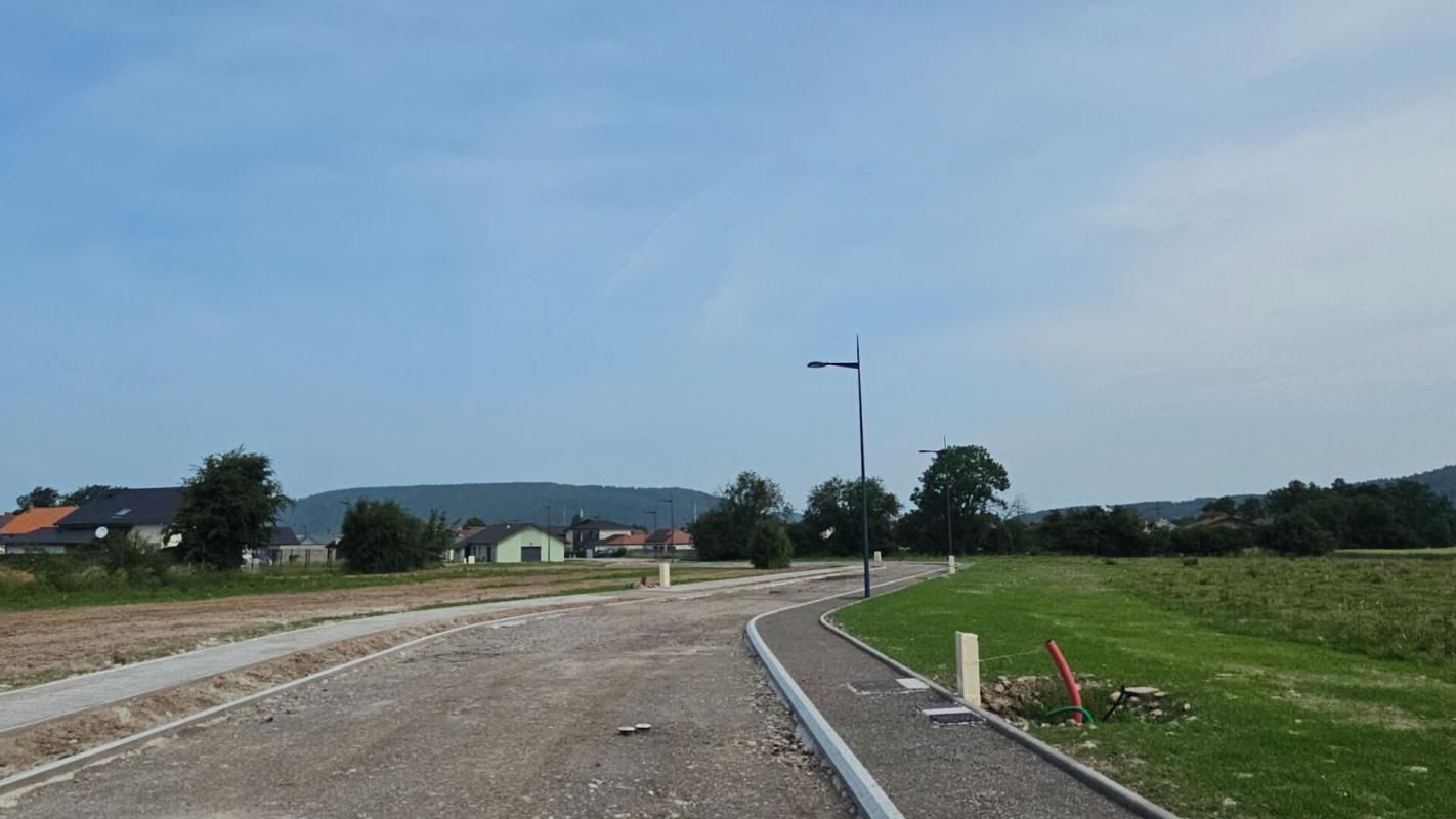 BRUYERES À vendre à Corcieux -Terrain viabilisé, prêt à bâtir ! 4