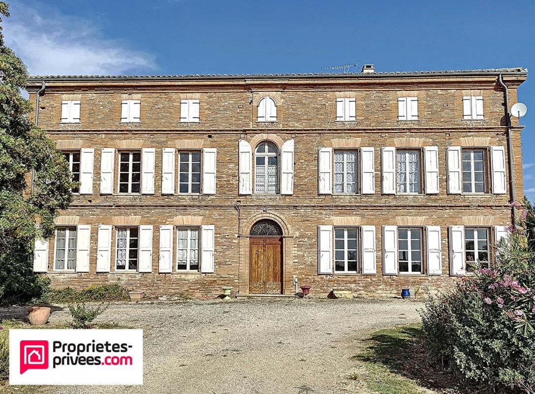 RABASTENS Maison de maître 375 m2 et dépendance à Rabastens 1