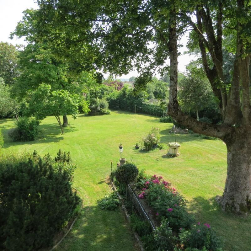 FOUSSAIS-PAYRE Maison de Maître , dépendance et jardin remarquable 3
