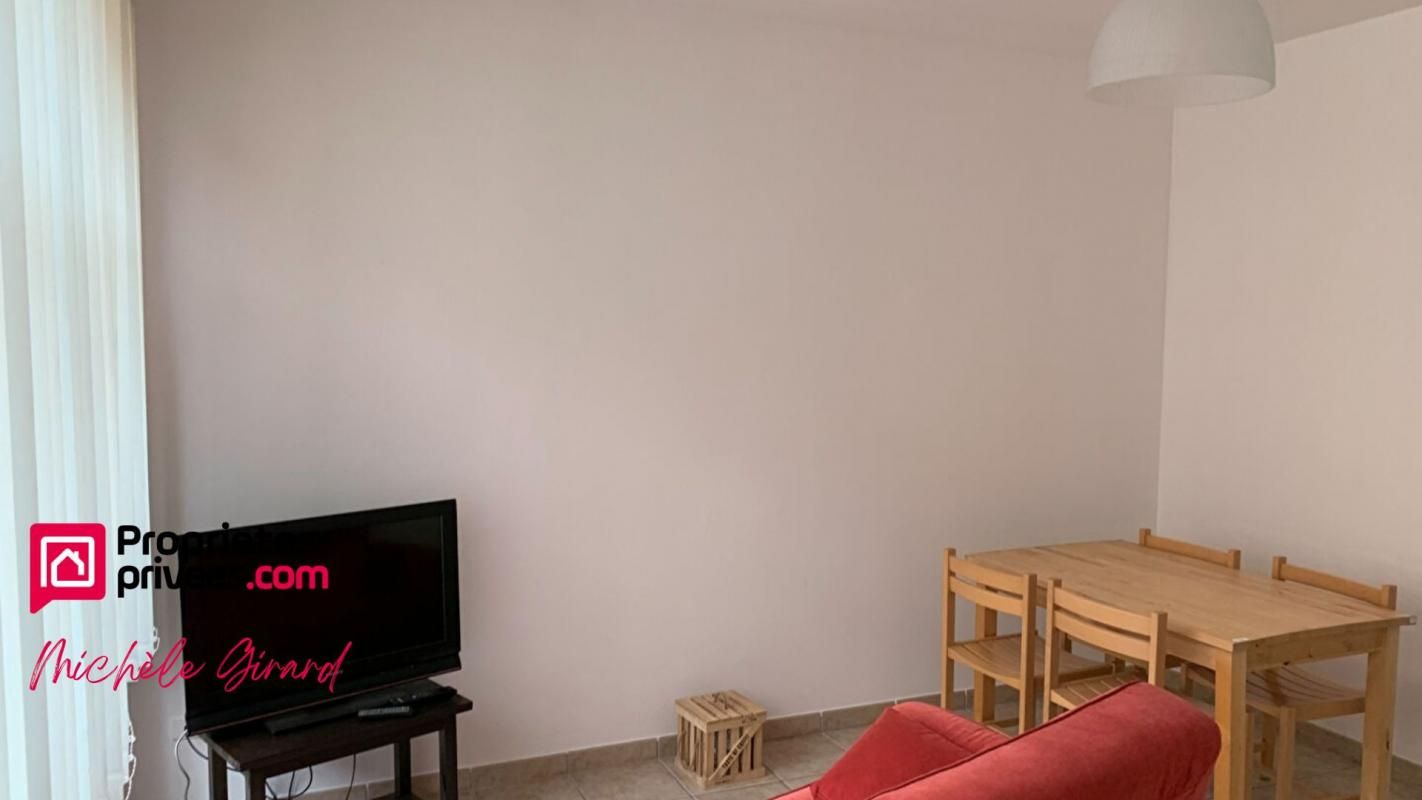 ROANNE ROANNE - APPARTEMENT MEUBLE 3