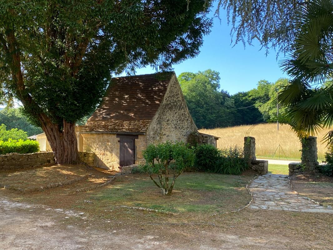 SARLAT-LA-CANEDA Maison de maître Sarlat La Caneda 9 pièce(s) 245 m2 4