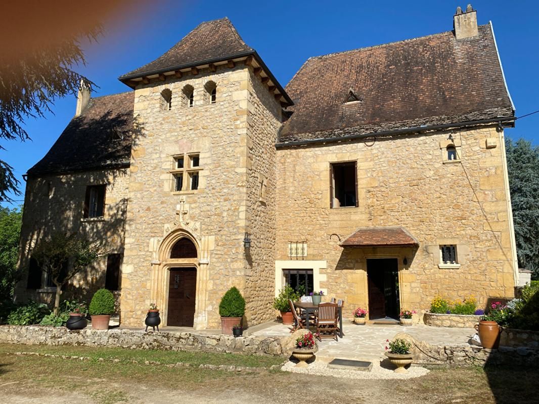 SARLAT-LA-CANEDA Maison de maître Sarlat La Caneda 9 pièce(s) 245 m2 2