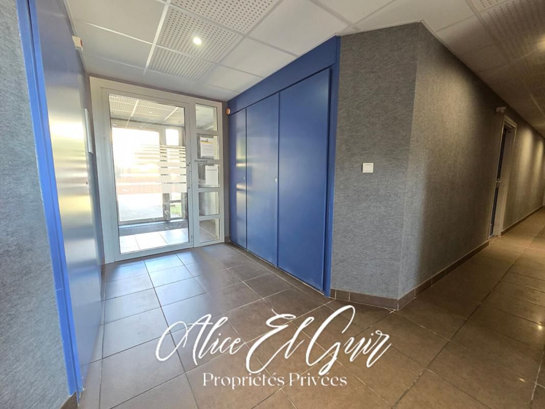 CARCASSONNE Appartement T3 avec terrasse au RDC et 2 places de parking 2