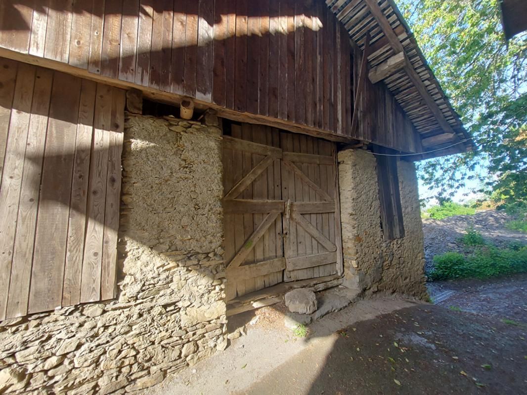 CHAMP-LAURENT Ensemble immobilier 2P 159 m2 CHAMP LAURENT (73390) 3