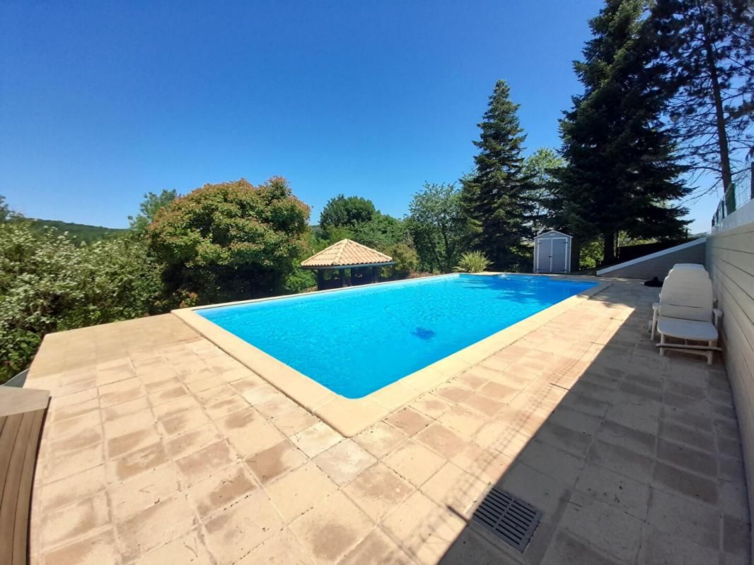 Maison Penne D Agenais - Lot et Garonne - 6 pièces - vue - piscine - calme