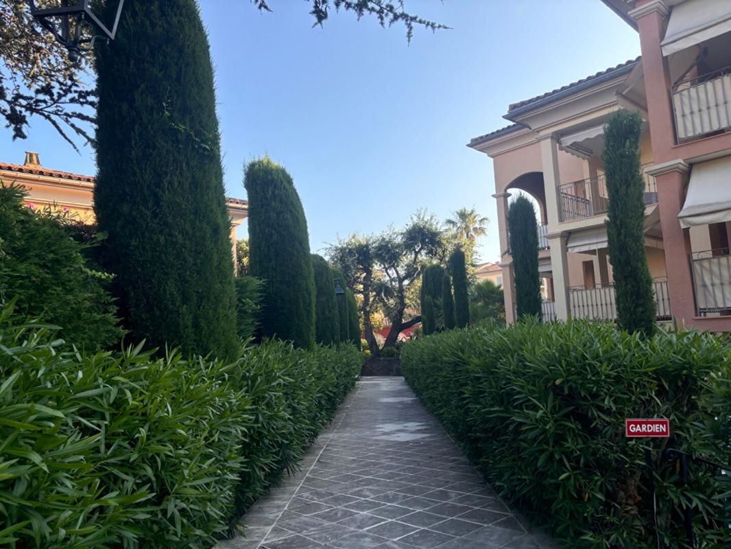 SAINT-TROPEZ Appartement centre Ville 3
