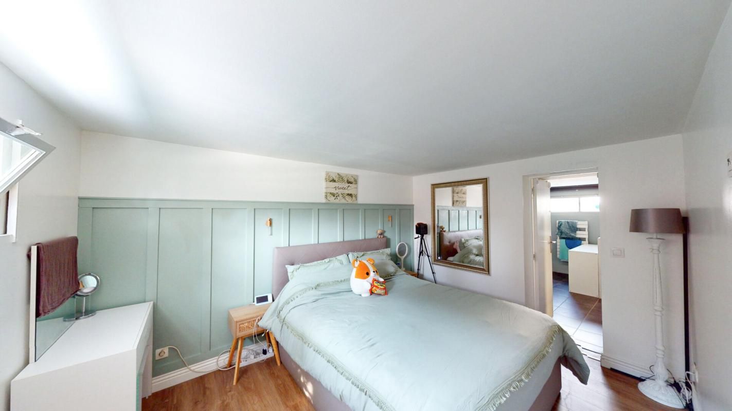PONTAULT-COMBAULT Maison indépendante 5 pièces 348 000 3