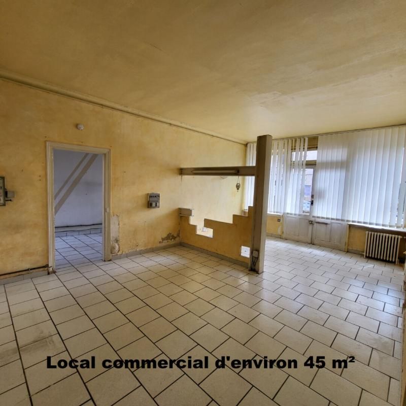 NONANCOURT Maison 193 m² Nonancourt Hyper Centre (27320), local commerciale, 4 chambres, 2 cuisines, dépendance, cave à vins, préau, cour. Prix HAI 130 000 4