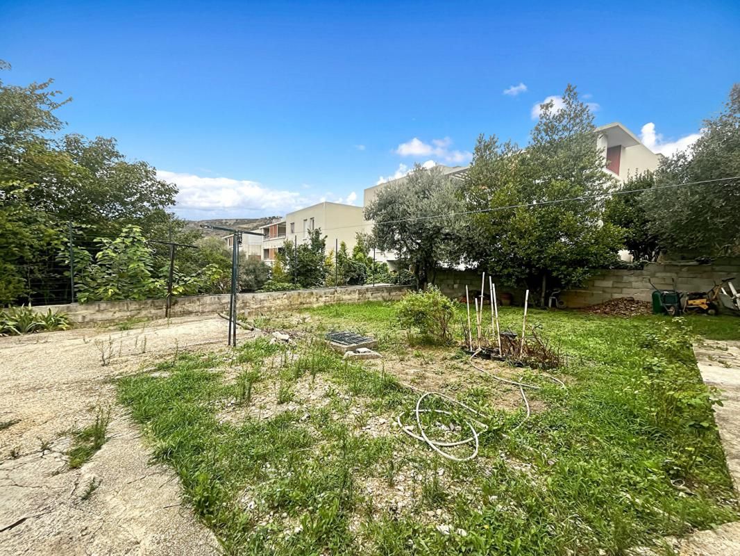 MARSEILLE-15E-ARRONDISSEMENT VERDURON Villa T6 112m² + Jardin 400m² + Garage 13016 2