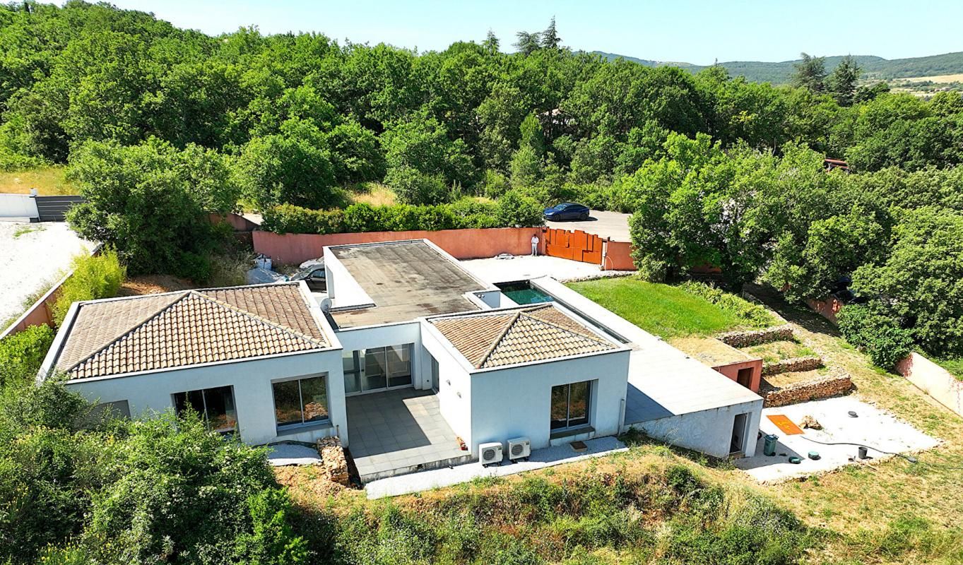 SAINT-PAUL-ET-VALMALLE Villa contemporaine de 200m2 sur 100m2 de sous sol aménagé 2