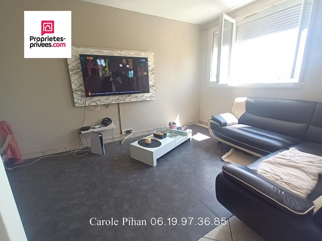 DREUX Appartement Dreux Idéal investisseur 2 chambres avec place de parking 3