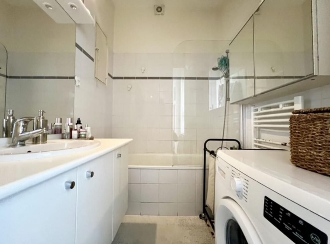 GRENOBLE Appartement Grenoble 2 pièces 37 m2 4