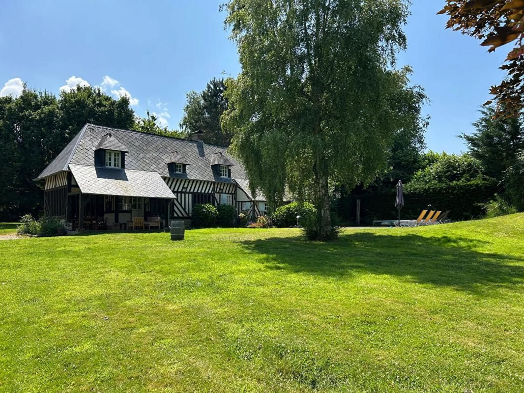 BLANGY-LE-CHATEAU 14130 Propriété de 3 maisons avec piscine et terrain de tennis 2