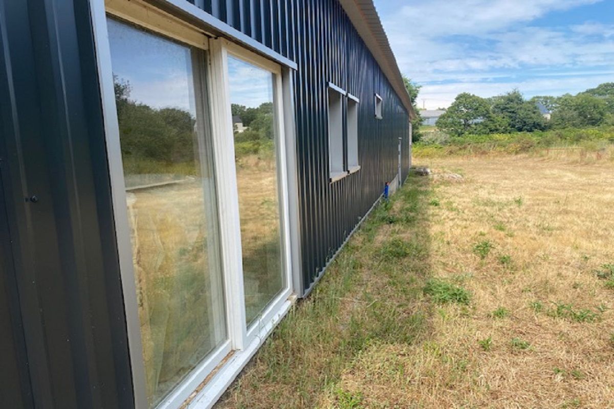 MUZILLAC Terrain de 2747 m 2 MUZILLAC avec Bâtiment industriel 415 m2 4