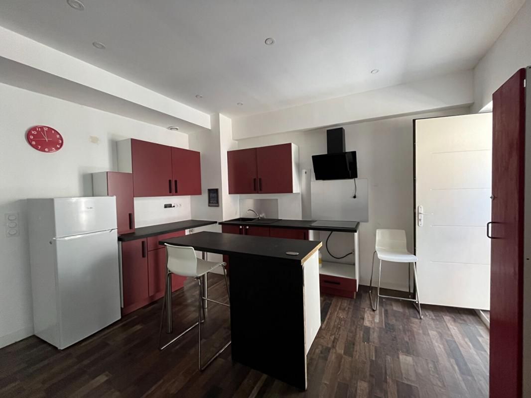 VIDAUBAN Appartement T3 en rez-de-chaussée Coeur de Vidauban 70 m² 1