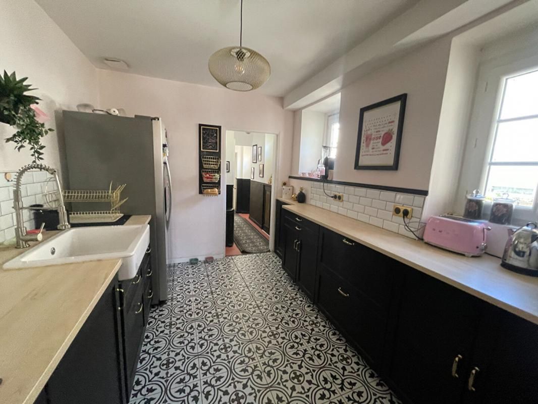 ALES Appartement entièrement rénové en coeur de ville de type 3 avec chambre duplex 88.74 m2 4