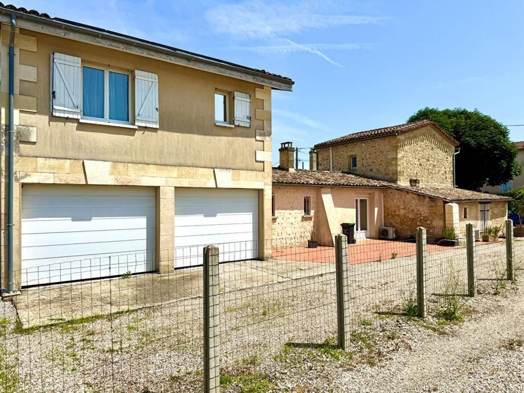 BORDEAUX Maison 9 pièce(s) 220 m2 3