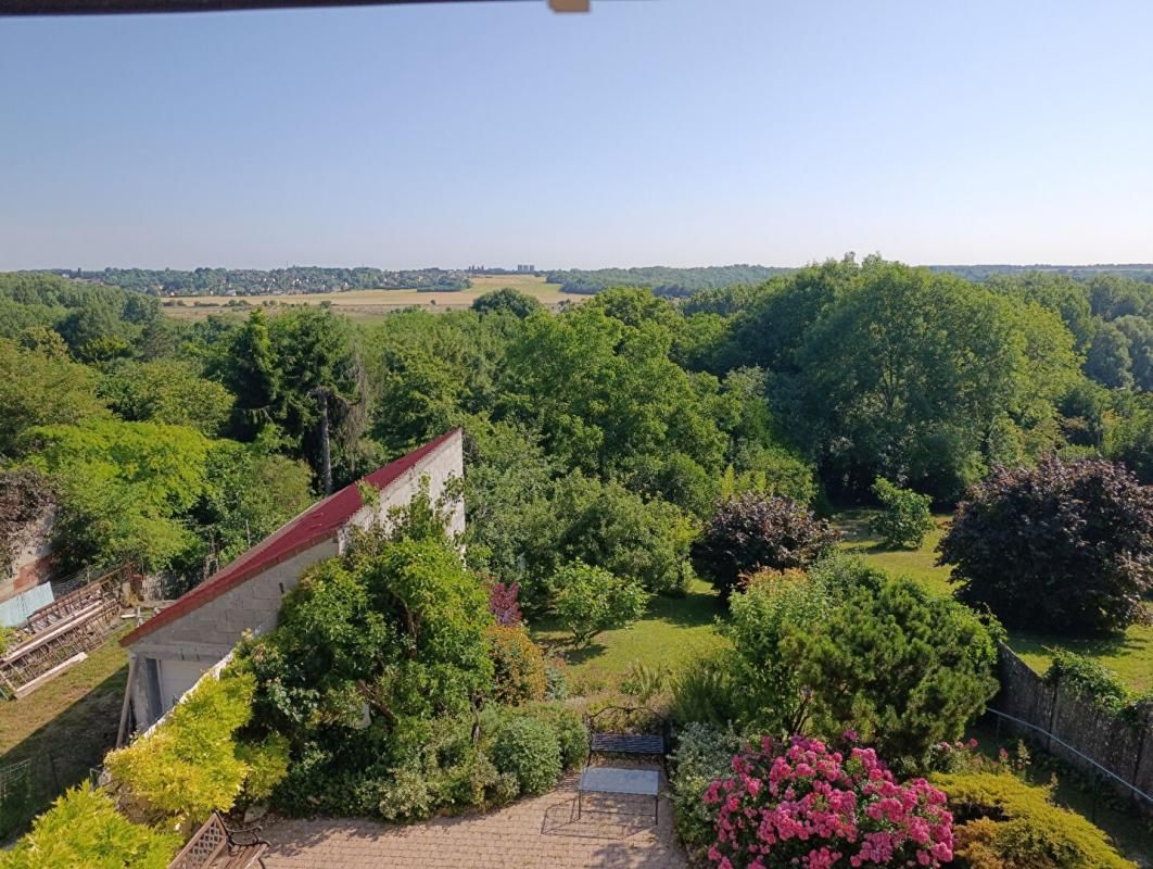 COMBS-LA-VILLE Charmante maison familiale de 5 pièces 100 m2 2