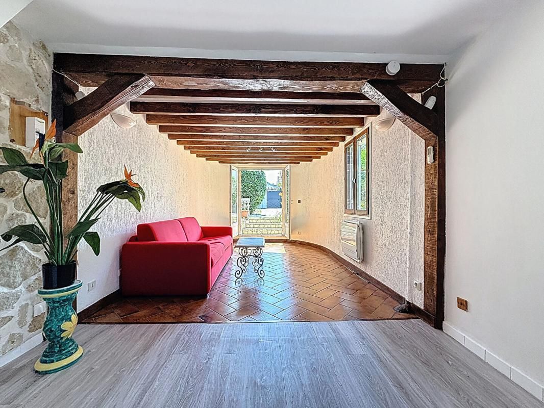 VILLEJUIF Maison Villejuif 4 pièce(s) 90 m2 4