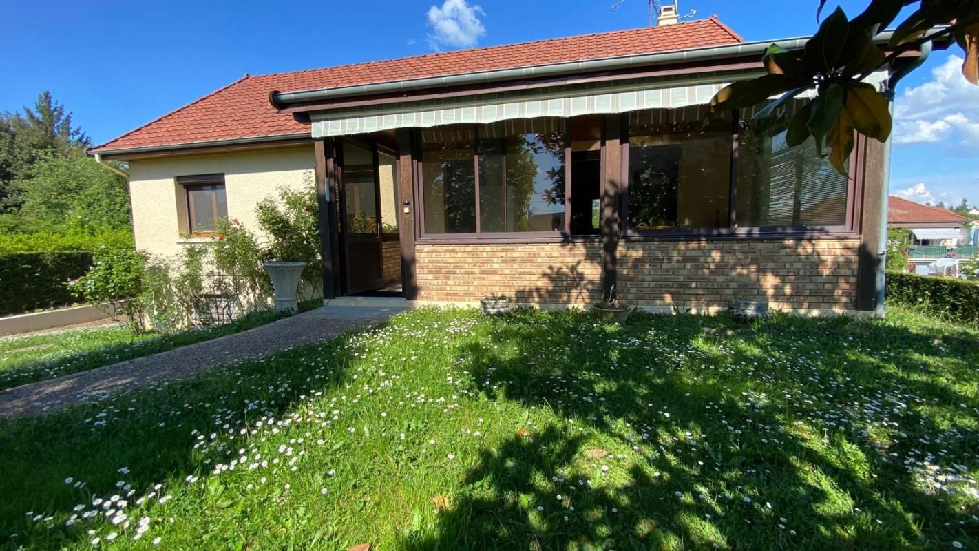 SAINT-LEGER-DES-VIGNES Belle Maison Saint Leger Des Vignes 4 pièce(s) 85 m2 2