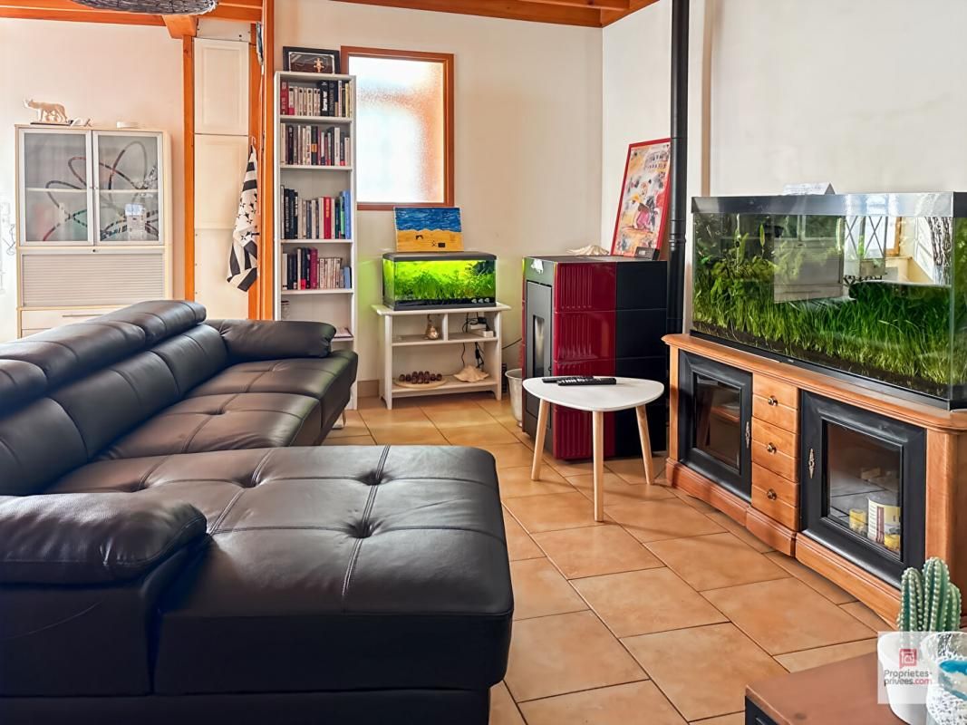 SAINT-DENIS-D'ANJOU Maison Saint Denis D Anjou 4 pièce(s) 100.55 m2 4
