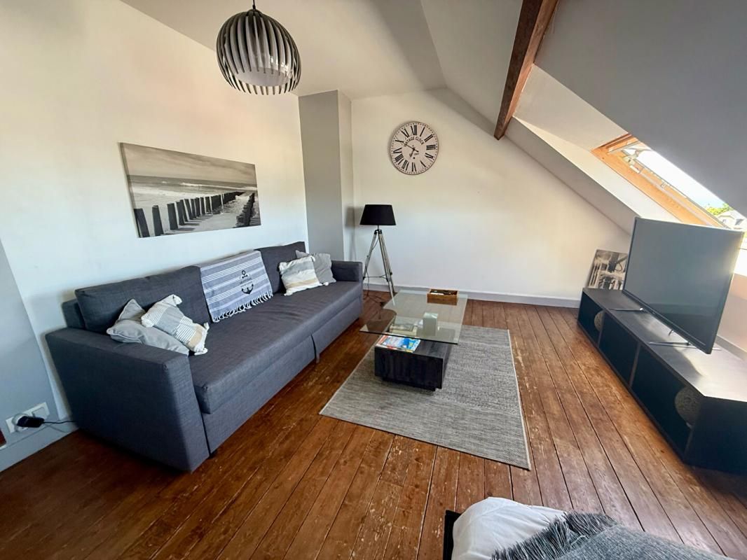 DONVILLE-LES-BAINS Appartement Donville Les Bains 1 pièce(s) 25 m2 1