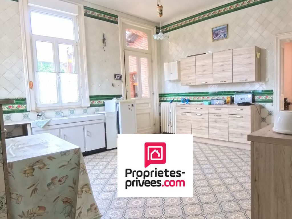 NOYELLES-SUR-SELLE Ancien corps de ferme avec maison de maître de 236 m² habitables. Dépendances de 770m2, sur 1560m2 de terrain 3