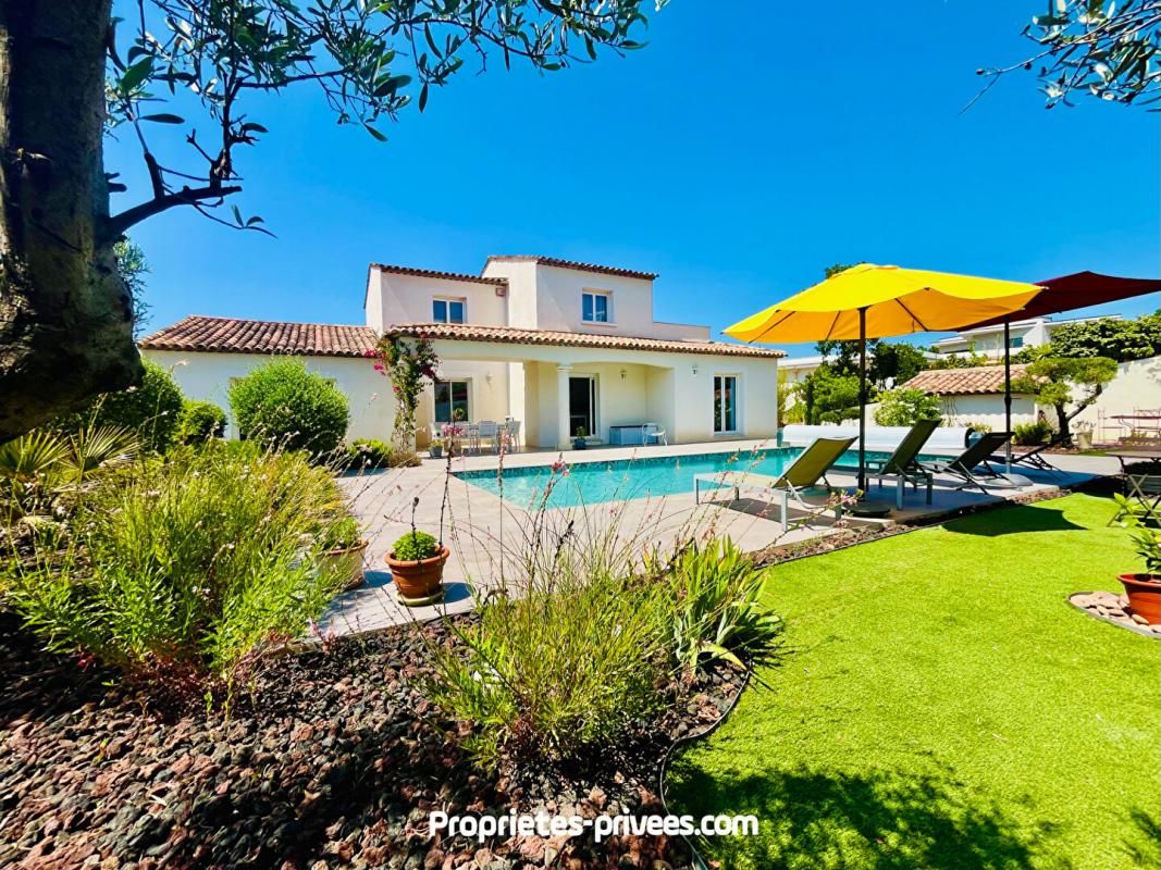 FREJUS Villa Frejus 6 pièce(s) 185 m2 3
