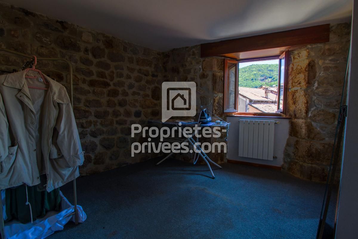 BURZET Maison de caractère 6 pièces 105 m2 3