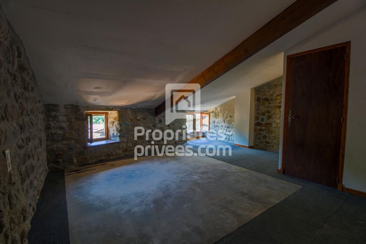 BURZET Maison de caractère 6 pièces 105 m2 4
