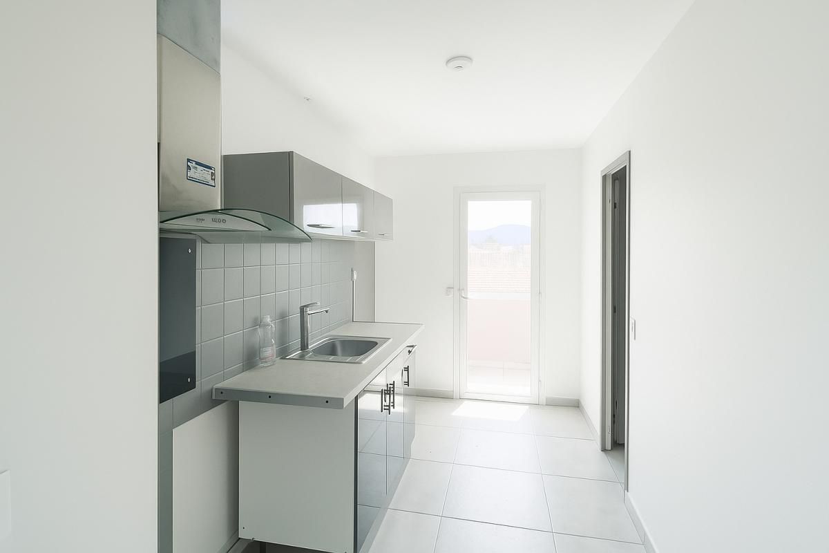 LE PRADET Le Pradet Centre - Appartement 4 pièce(s) 72.05 m2 avec extérieur 3