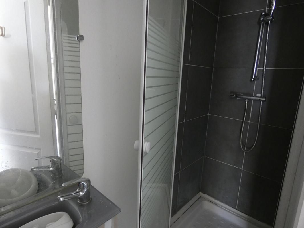 IVRY-LA-BATAILLE Immeuble de rapport 4