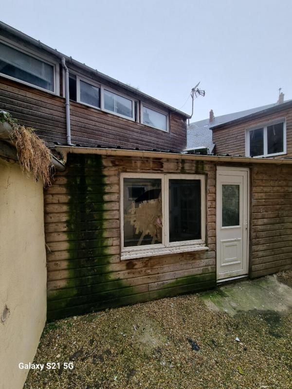 DIEPPE Appartement Duplex avec Terrain Privatif - Centre de Dieppe - 57,26 m² à Rénover 3