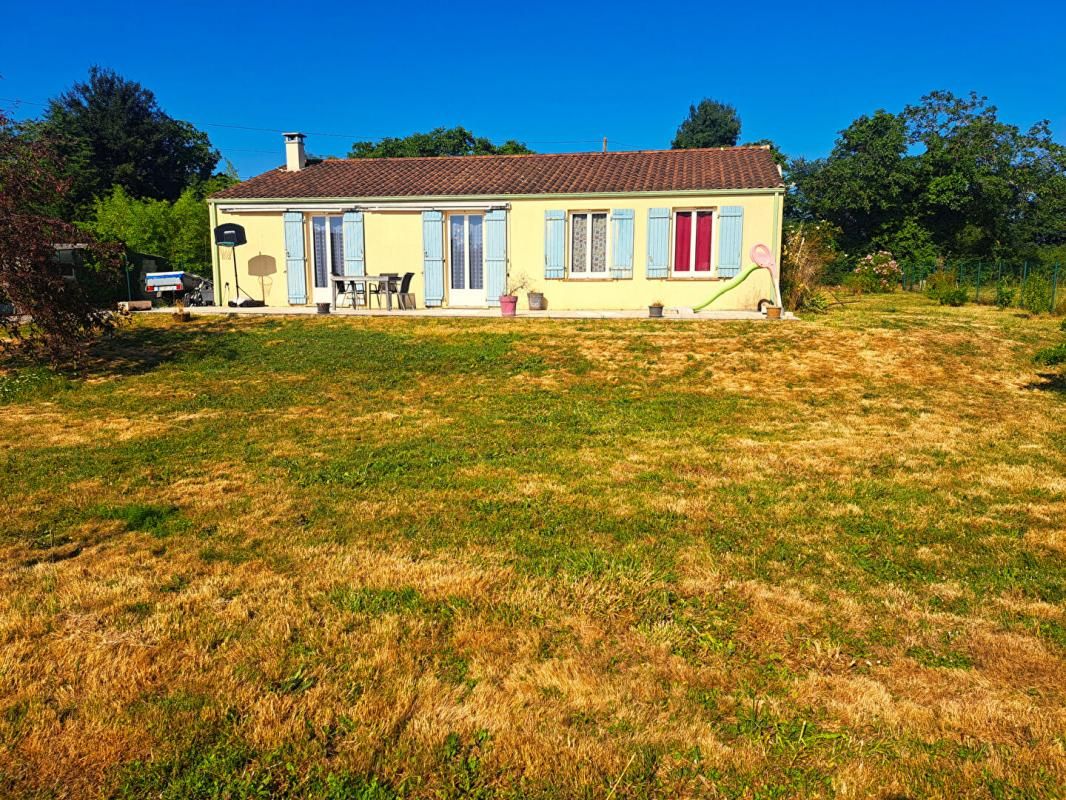 LA CHAPELLE Maison de plain-pied - 3 chambres - 92m2 2