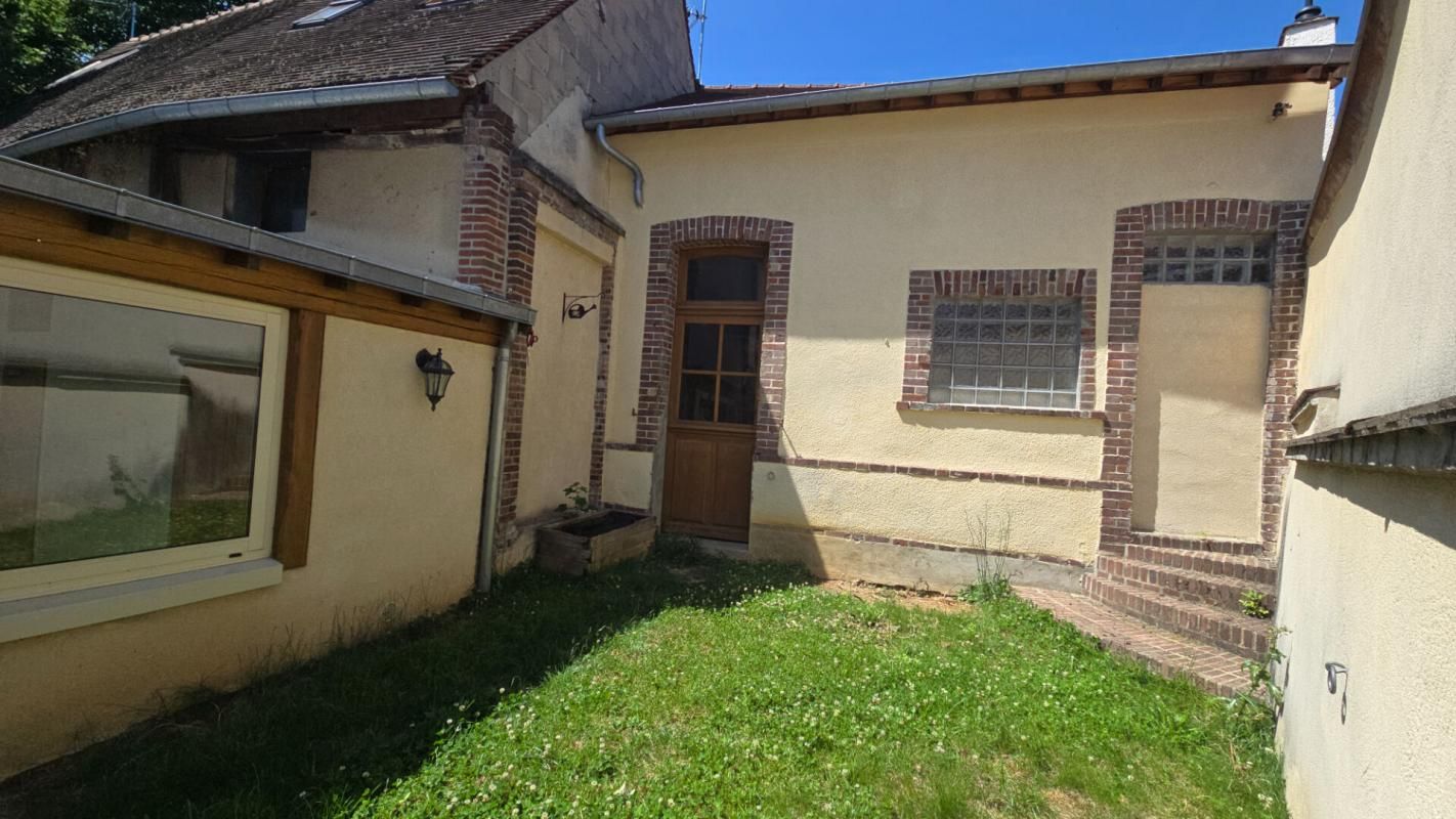 DREUX Maison Dreux 5 pièce(s) 110 m2 2