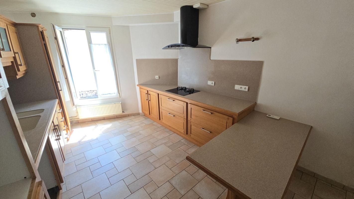 DREUX Maison Dreux 5 pièce(s) 110 m2 4