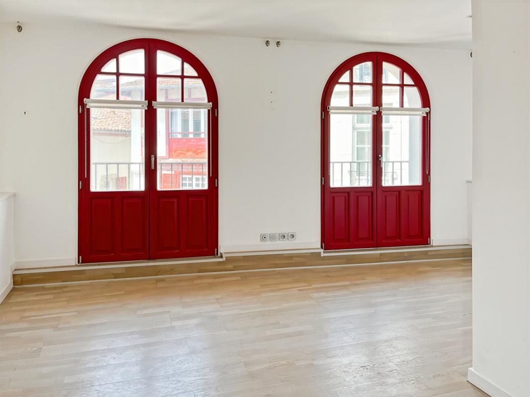 SAINT-JEAN-DE-LUZ Appartement Saint Jean De Luz 3 pièce(s) 68 m2 ascenseur proche plage 3
