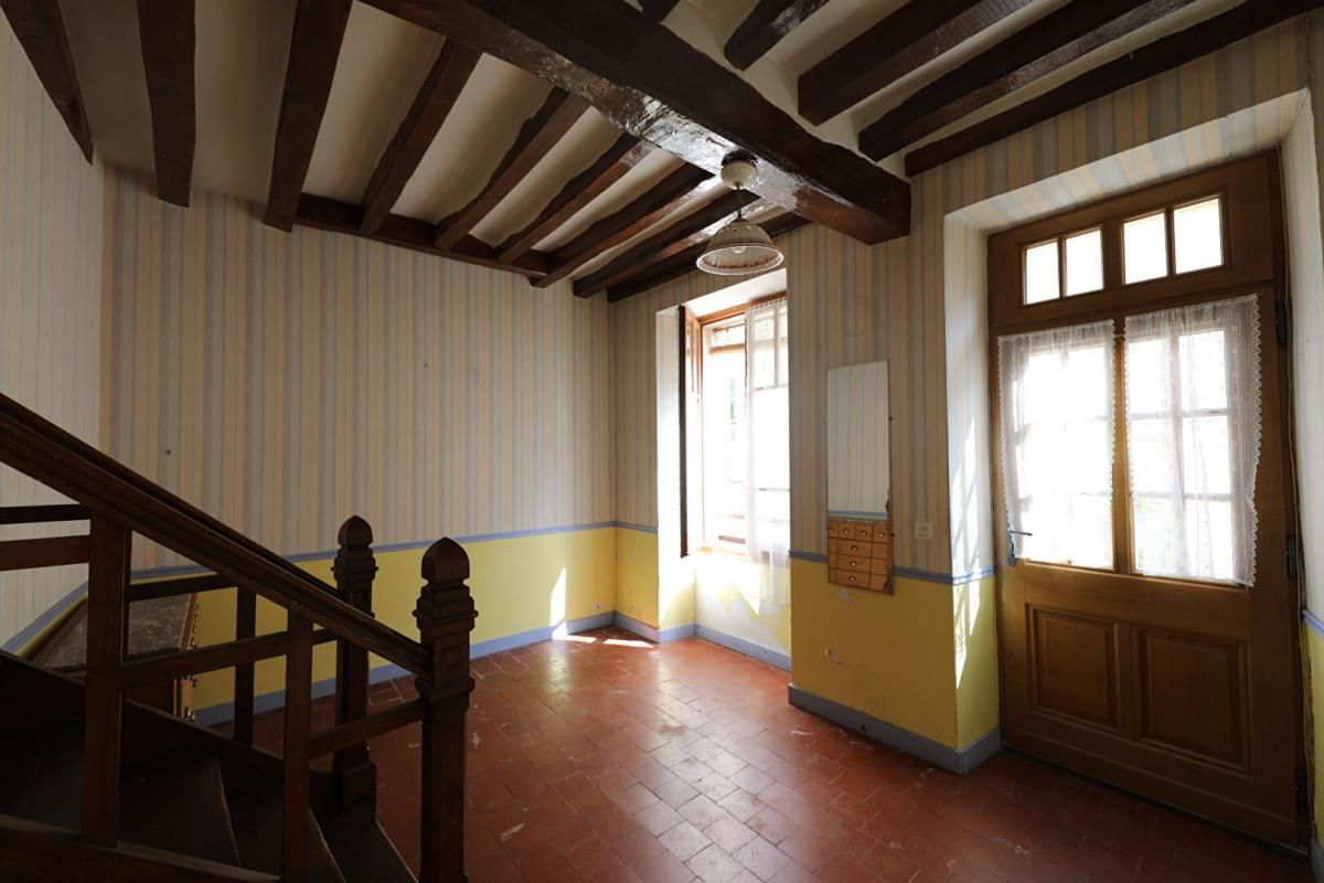 CHATILLON-COLIGNY Maison Chatillon Coligny 3
