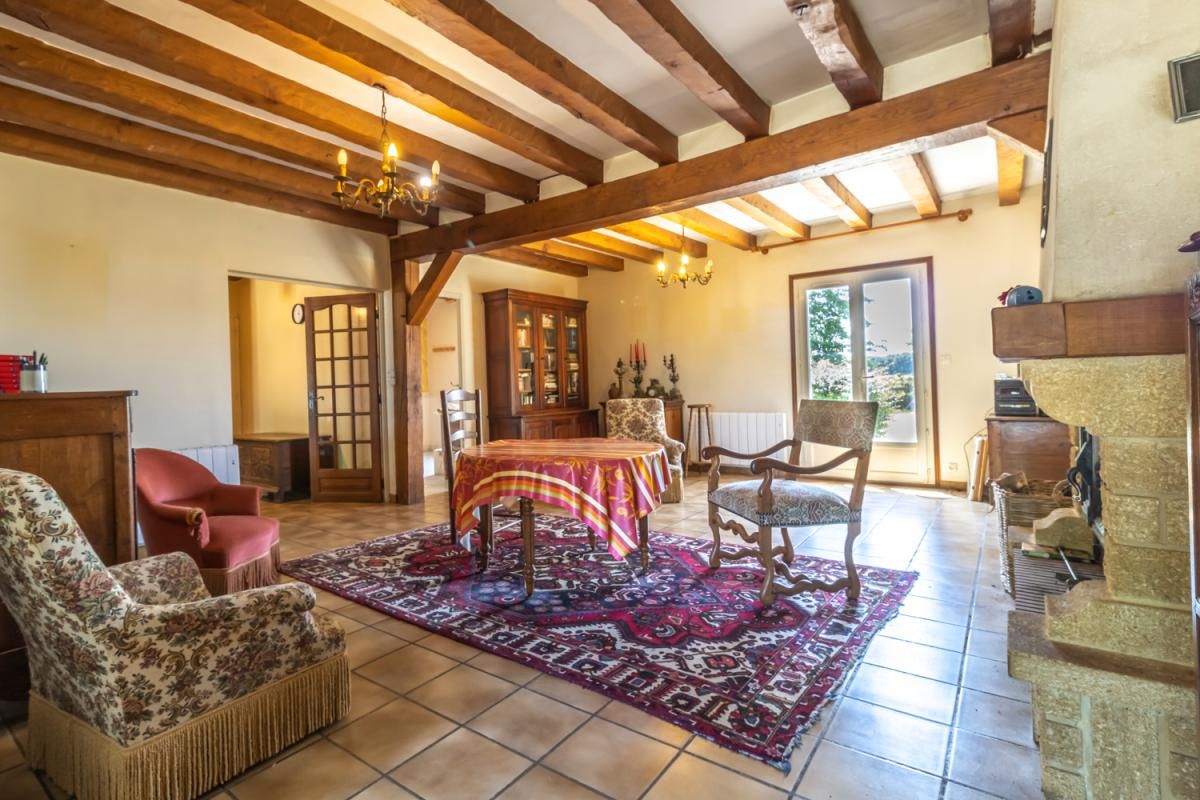 SAINT-CHRISTOPHE-EN-BAZELLE Maison Saint Christophe En Bazelle 7 pièce(s) 148 m2 4