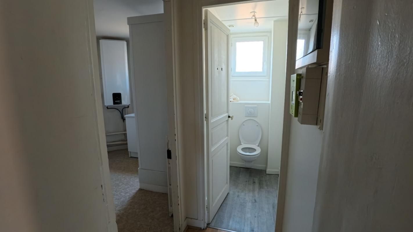DIEPPE Appartement T2 79m2 - à rénover - Dieppe, Rue de la République 2