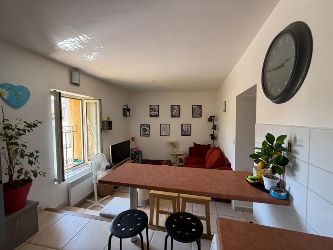 ISTRES Appartement Cosy 2 pièce(s) 40 m2 avec terrasse 3