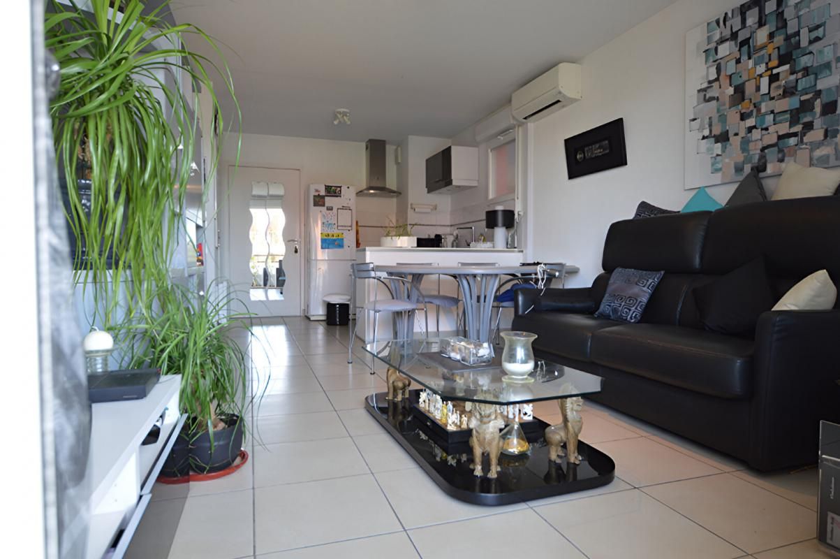 JACOU Appartement Jacou 2 pièce(s), terrasse, box fermé, piscine 3