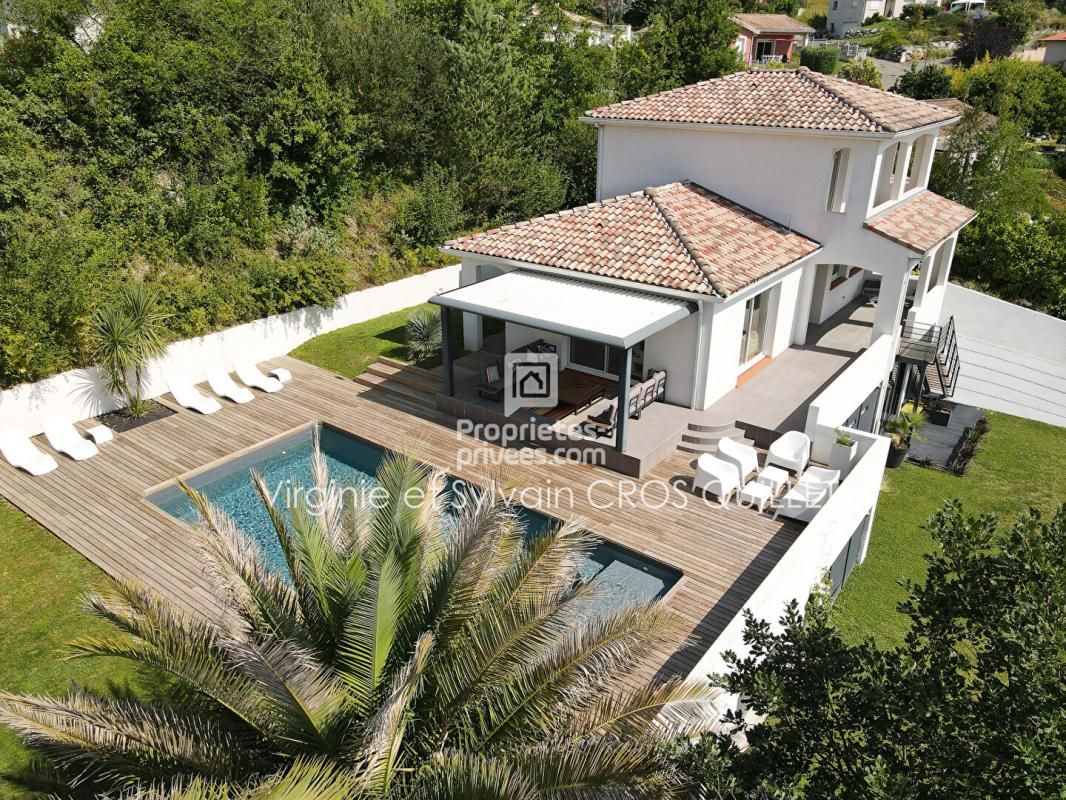 Villa T7/ logement indépendant en RDC 188 m² coeur Montastruc la Conseillère