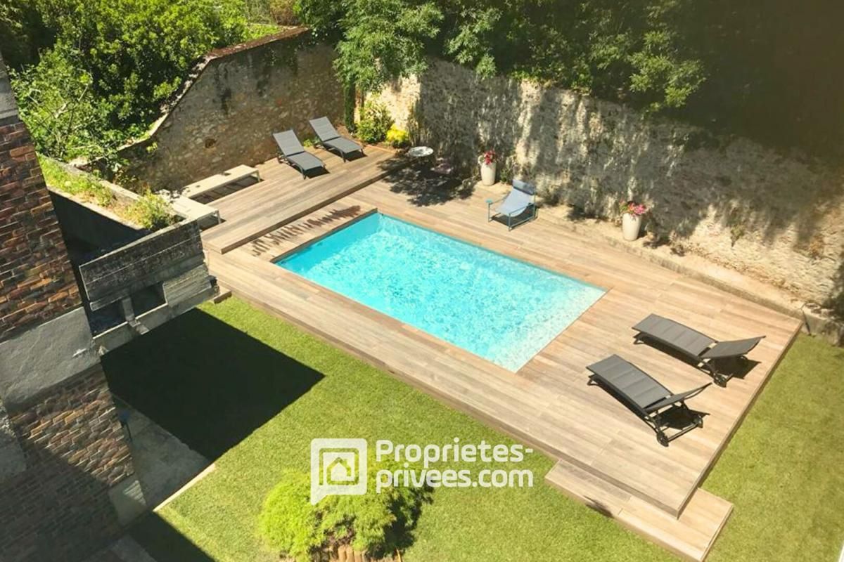 PALAISEAU Propriété d'exception à l'architecture singulière 3