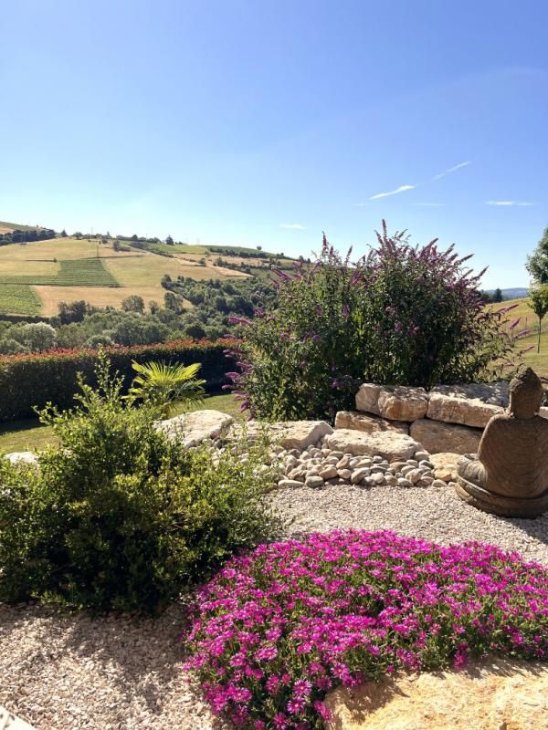 CHAMELET EXCEPTIONNEL . CHAMELET. Villa de 300m2 sur terrain de 3291 m2 4